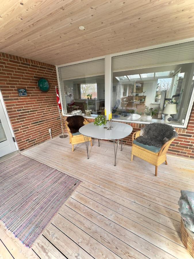 Vaerelse Med Udsigt Over Limfjorden - Rolige Omgivelser Og Adgang Til Flot Have Nykobing Mors Exterior photo
